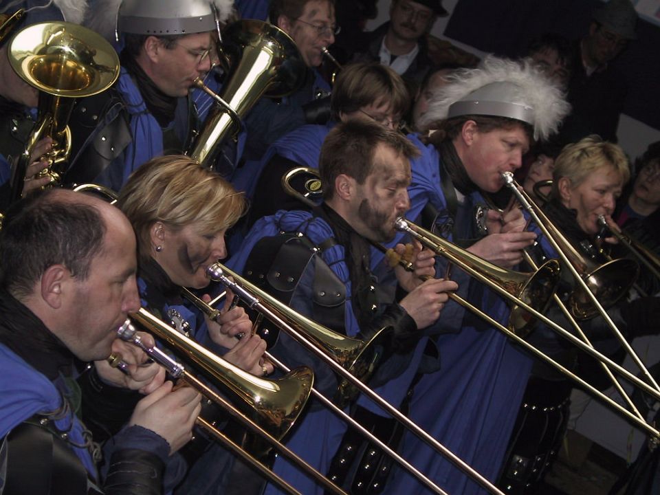101-0102_img